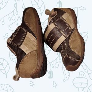 Toddler Brown & Tan Slip-On Athletic Shoes Size 8 1/2